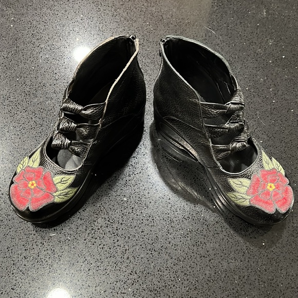Black Leather Wedge Mary Jane Booties with Red Stitched Flowers and Green Leaves - Picture 6 of 11